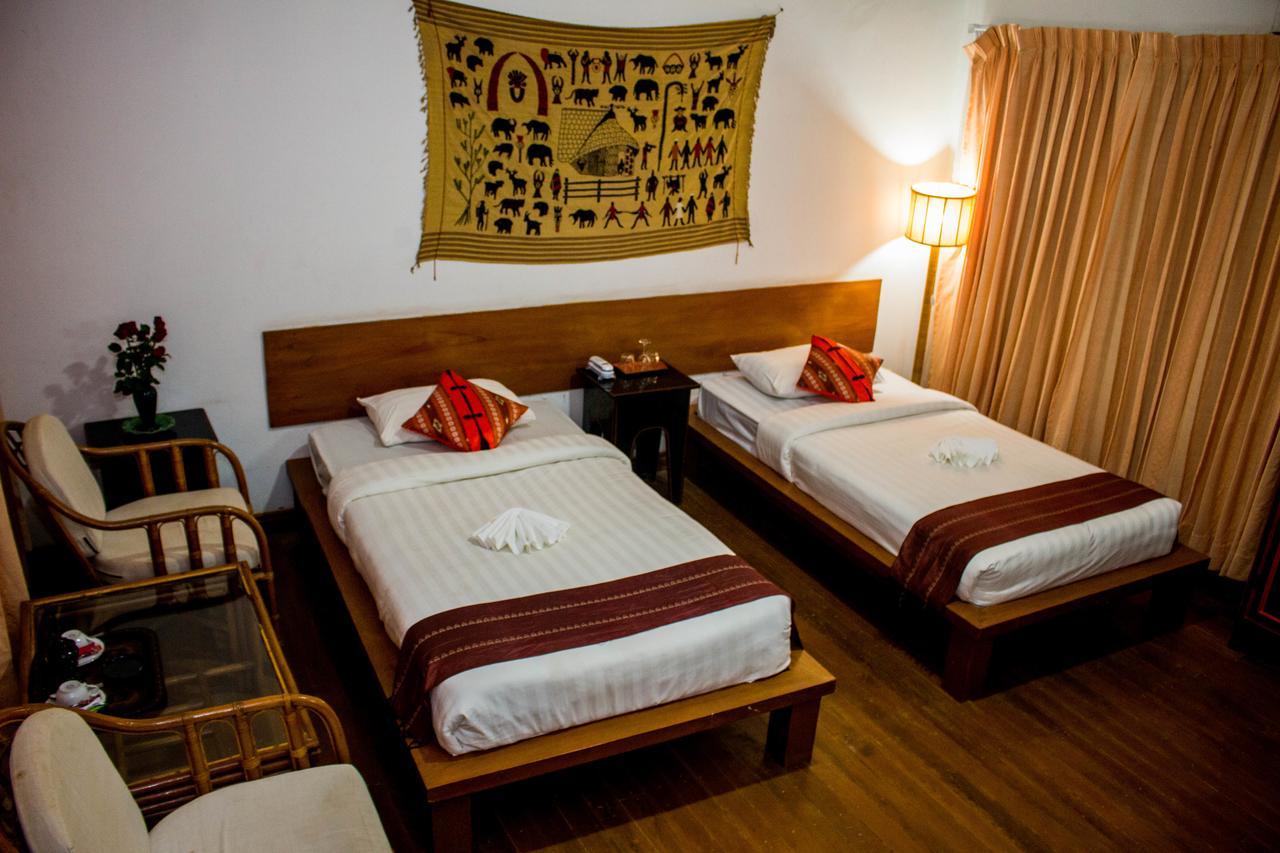 באגאן Lawkanat Hotel מראה חיצוני תמונה